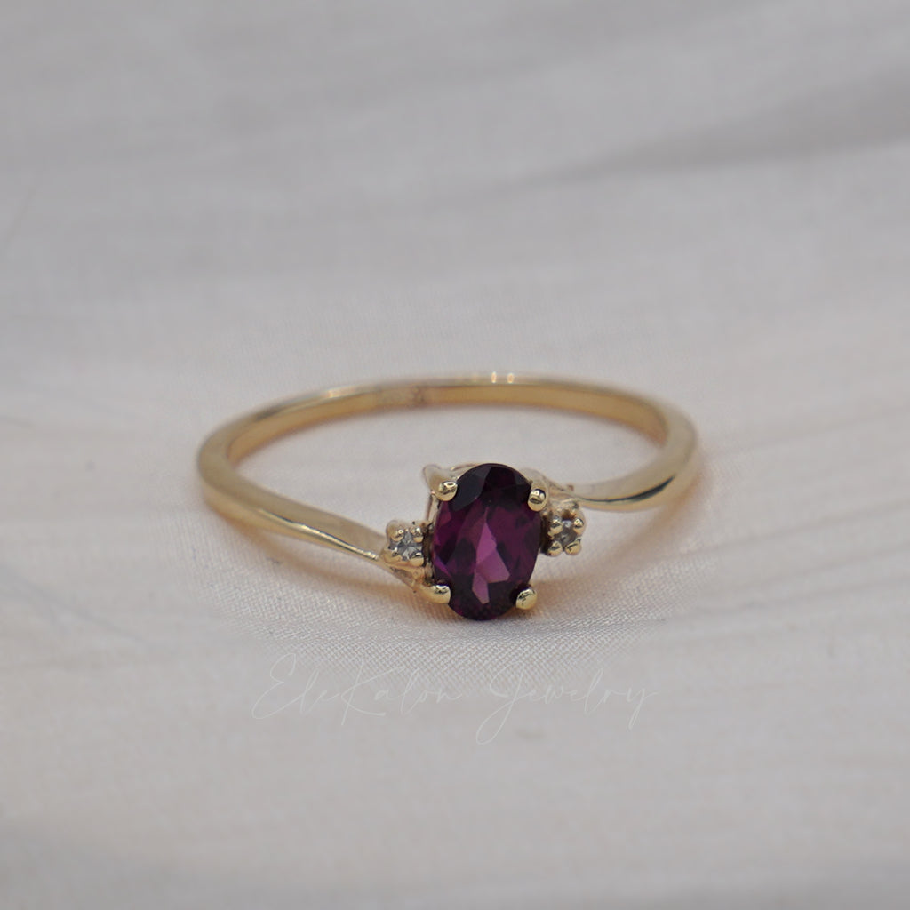 14k gold garnet rhodolite ring